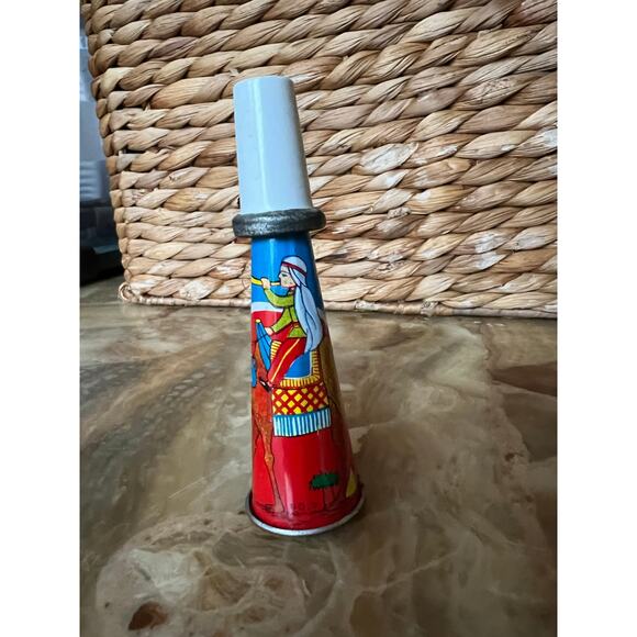 Tin Toy Christmas Horn: Camel & Pyramid - Picture 1 of 7